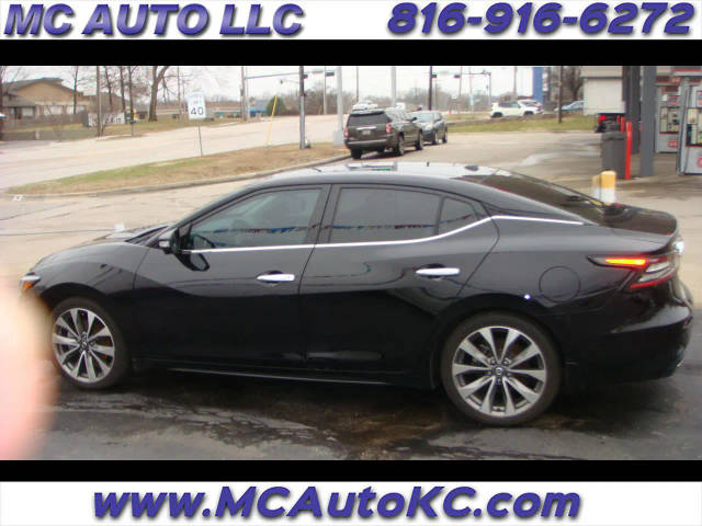 2022 Nissan Maxima Platinum FWD photo