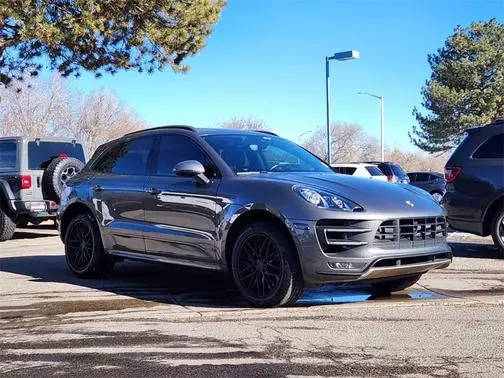 2015 Porsche Macan Turbo AWD photo