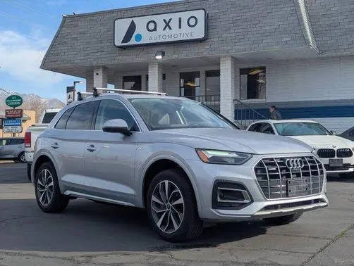 2021 Audi Q5 Premium Plus AWD photo