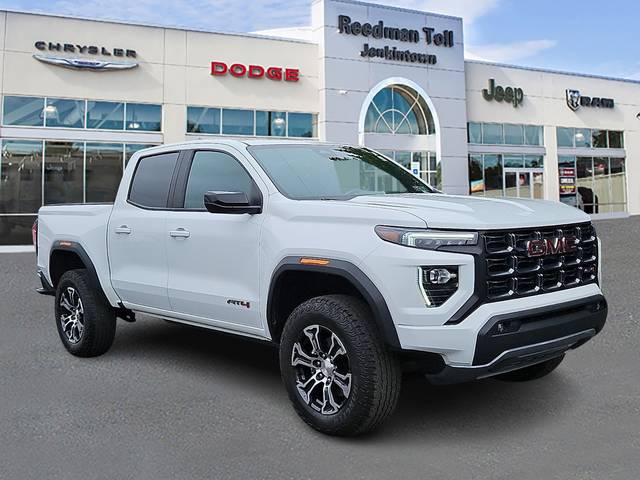 2023 GMC Canyon 4WD AT4 4WD photo