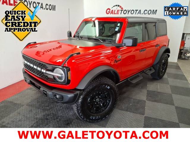 2023 Ford Bronco 4 Door Wildtrak 4WD photo