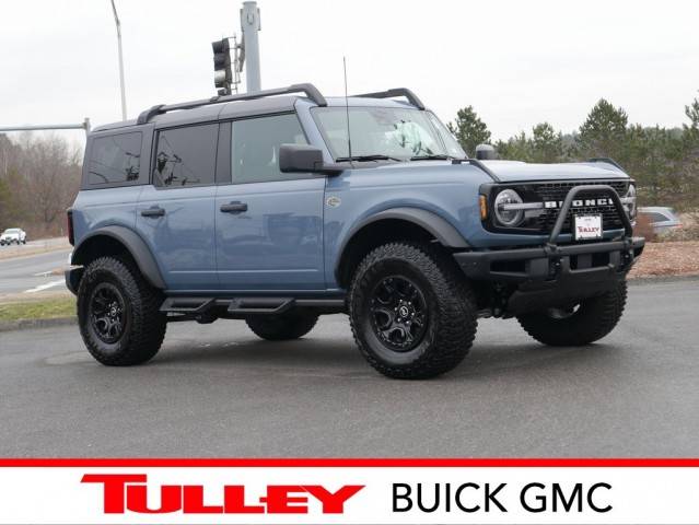 2023 Ford Bronco 4 Door Wildtrak 4WD photo