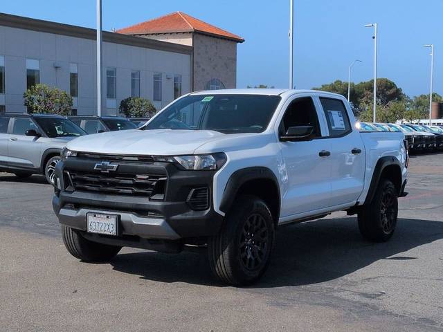 2023 Chevrolet Colorado 4WD Trail Boss 4WD photo