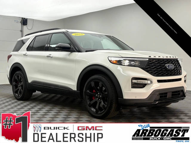 2023 Ford Explorer ST 4WD photo