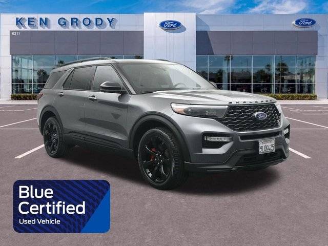 2023 Ford Explorer ST 4WD photo