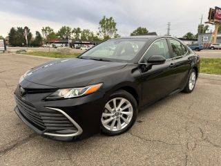 2022 Toyota Camry LE FWD photo
