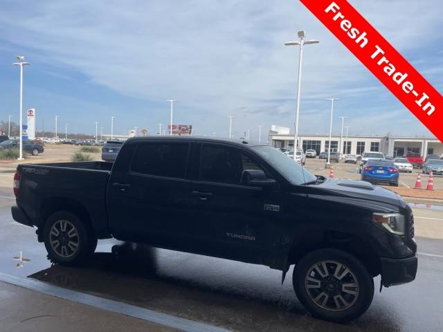 2018 Toyota Tundra SR5 4WD photo
