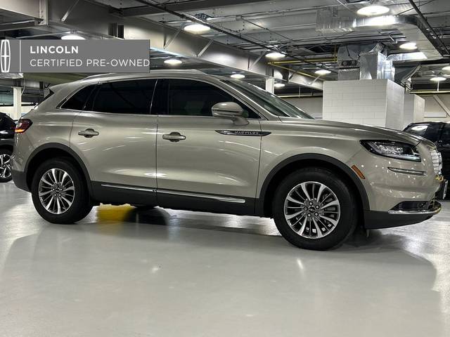 2023 Lincoln Nautilus Standard AWD photo