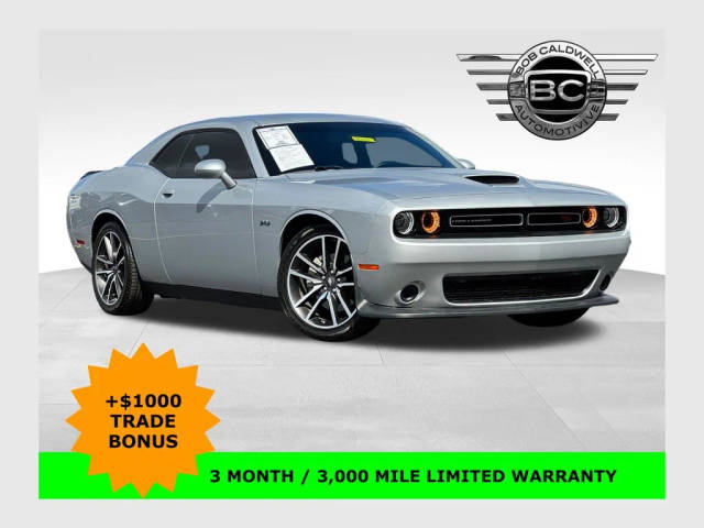 2023 Dodge Challenger R/T RWD photo