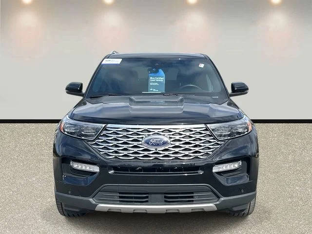 2023 Ford Explorer Platinum 4WD photo