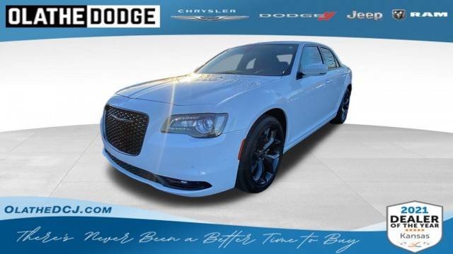 2023 Chrysler 300 300S RWD photo