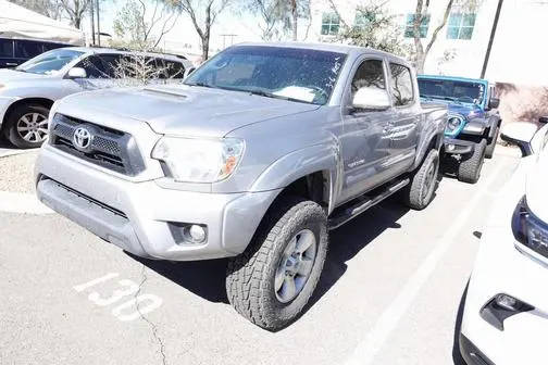 2015 Toyota Tacoma  4WD photo