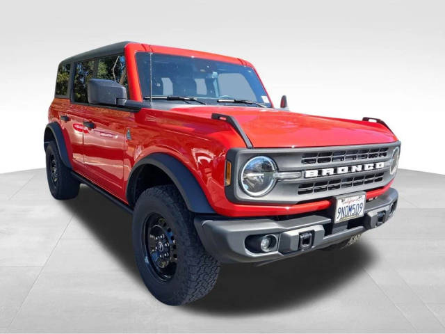 2023 Ford Bronco 4 Door Black Diamond 4WD photo