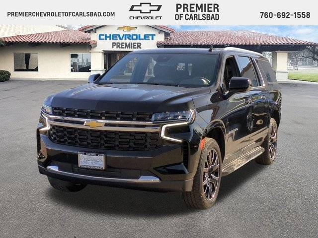 2023 Chevrolet Suburban LS 4WD photo
