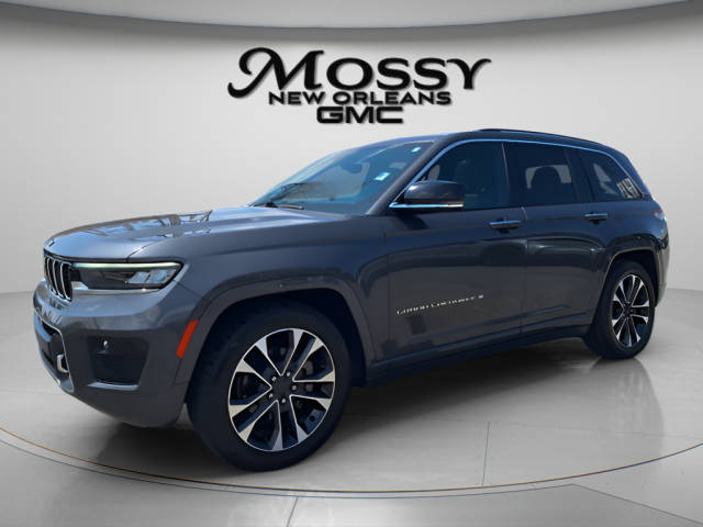 2022 Jeep Grand Cherokee Overland 4WD photo