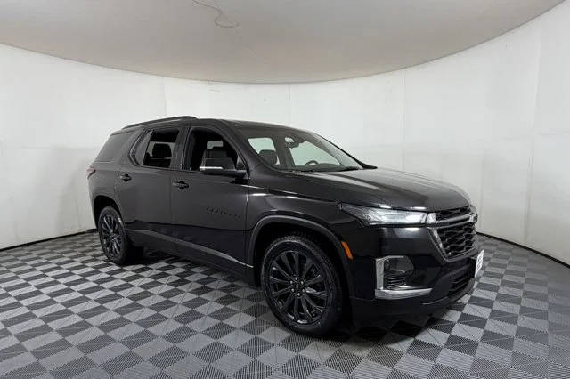2023 Chevrolet Traverse RS AWD photo