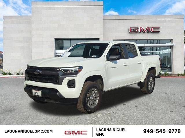 2023 Chevrolet Colorado 2WD LT RWD photo