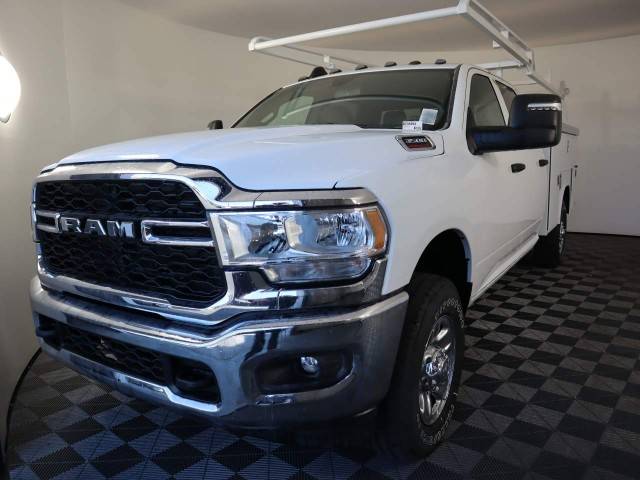 2023 Ram 3500 Tradesman 4WD photo