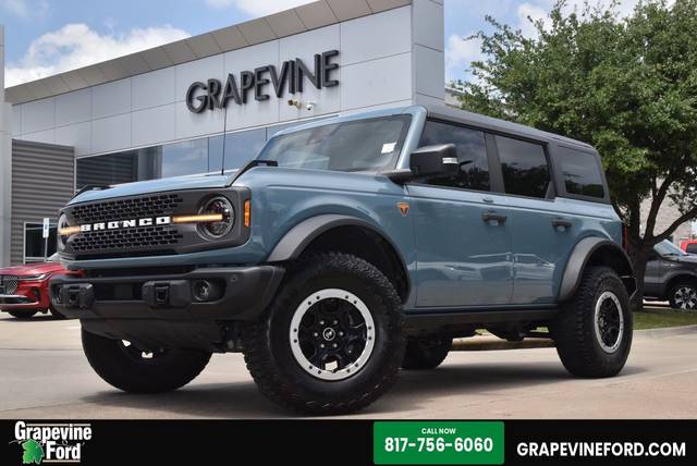 2023 Ford Bronco 4 Door Badlands 4WD photo