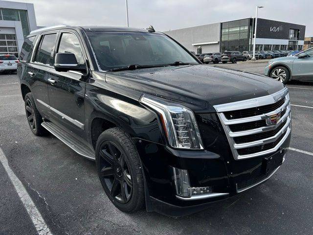 2016 Cadillac Escalade Luxury Collection 4WD photo