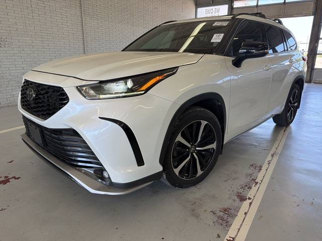 2021 Toyota Highlander XSE FWD photo