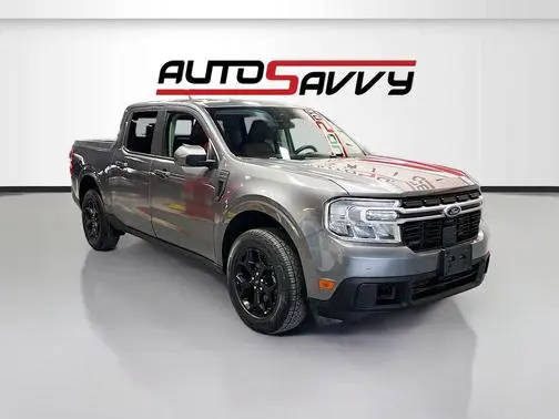 2022 Ford Maverick LARIAT AWD photo