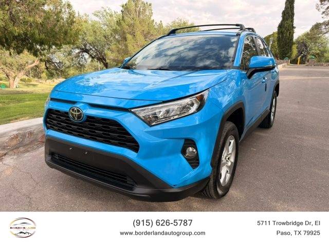 2021 Toyota RAV4 XLE FWD photo