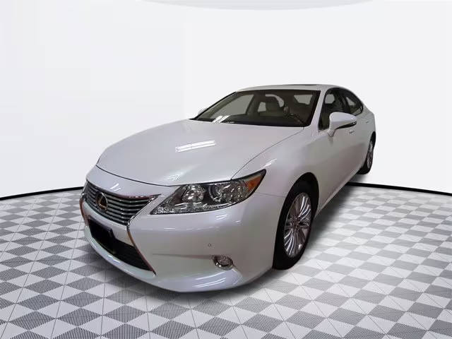 2015 Lexus ES  FWD photo