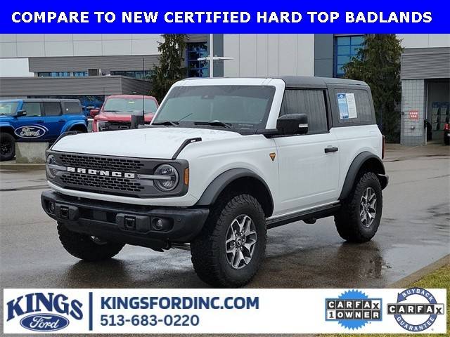 2023 Ford Bronco 2 Door Badlands 4WD photo