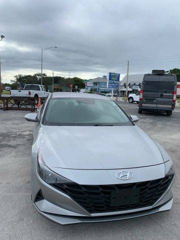 2021 Hyundai Elantra SEL FWD photo