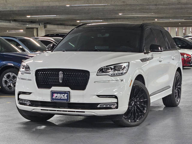 2023 Lincoln Aviator Reserve AWD photo