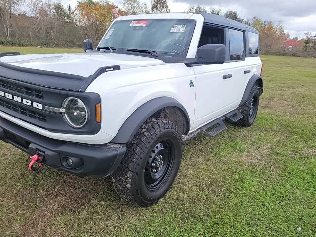 2023 Ford Bronco 4 Door Black Diamond 4WD photo