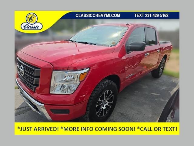 2021 Nissan Titan SV 4WD photo