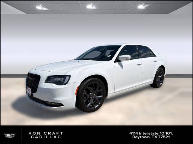 2021 Chrysler 300 300S RWD photo