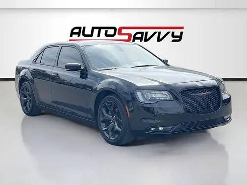 2023 Chrysler 300 300S RWD photo