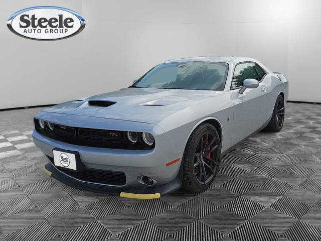 2023 Dodge Challenger R/T Scat Pack RWD photo