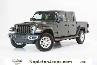 2023 Jeep Gladiator Sport S 4WD photo