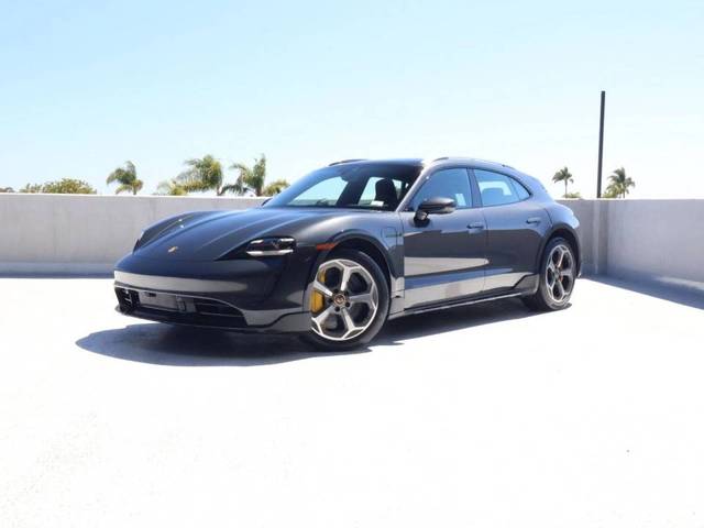 2023 Porsche Taycan Turbo S AWD photo