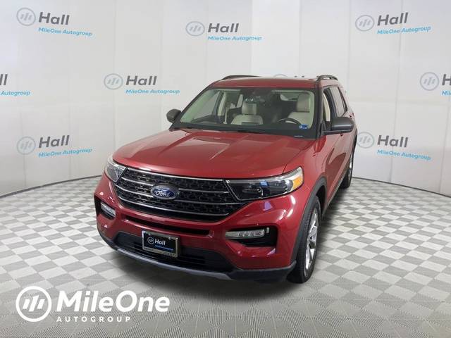 2023 Ford Explorer XLT 4WD photo