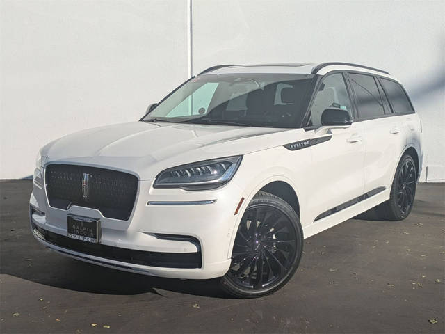 2023 Lincoln Aviator Reserve AWD photo