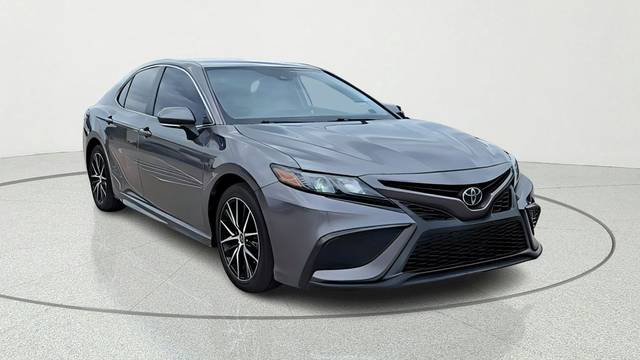 2022 Toyota Camry SE FWD photo