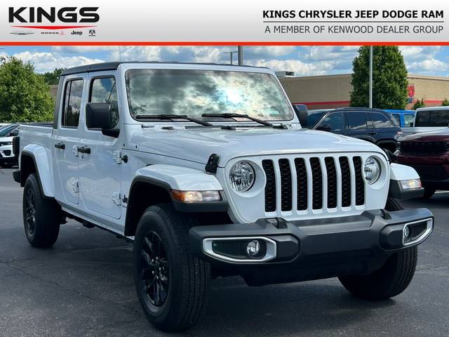 2023 Jeep Gladiator Sport S 4WD photo