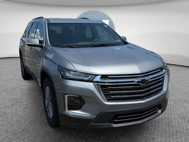 2023 Chevrolet Traverse LT Cloth AWD photo