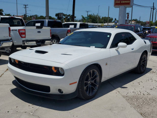 2023 Dodge Challenger R/T Scat Pack RWD photo