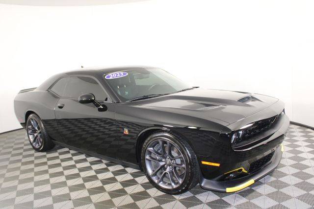 2023 Dodge Challenger R/T Scat Pack RWD photo