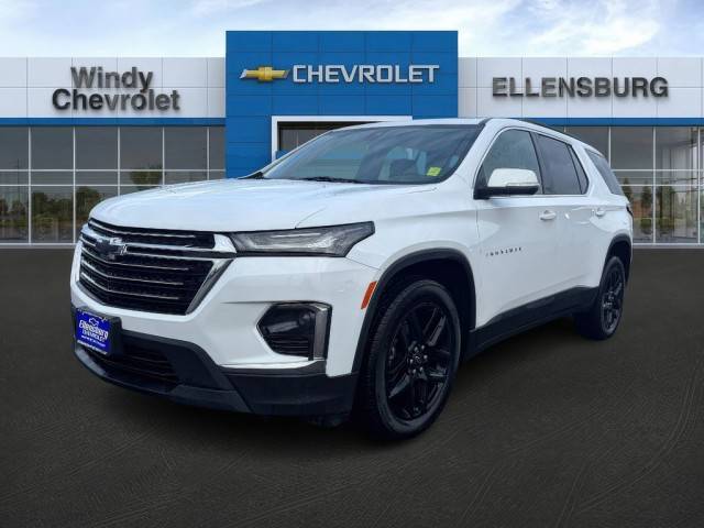 2023 Chevrolet Traverse LT Cloth AWD photo