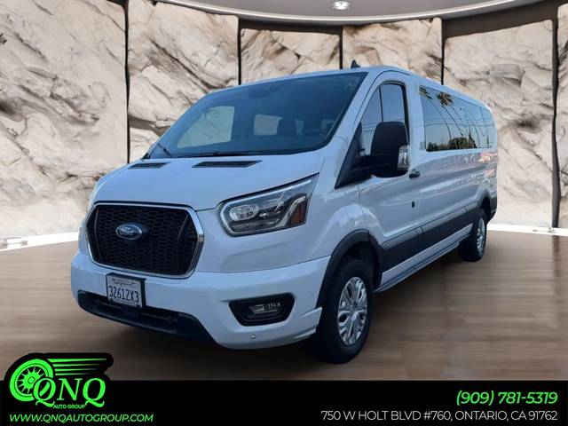 2023 Ford Transit Passenger Wagon XLT RWD photo