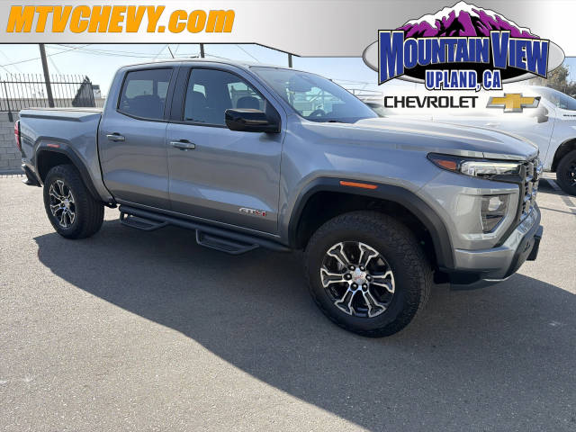 2023 GMC Canyon 4WD AT4 4WD photo