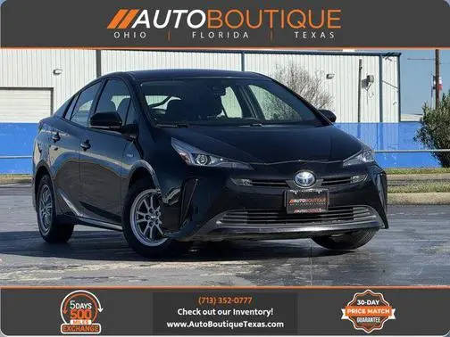 2021 Toyota Prius LE FWD photo