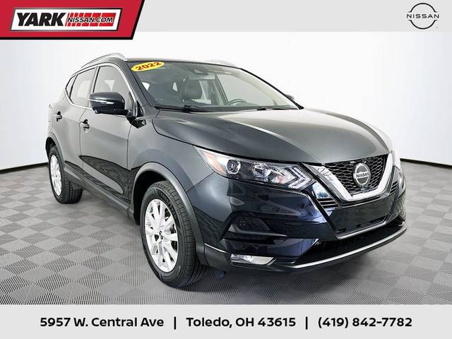2022 Nissan Rogue Sport SV AWD photo